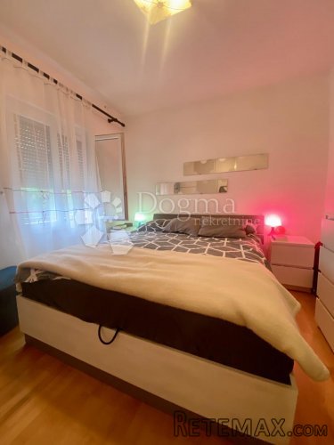 Dva stana Pilepići - 10