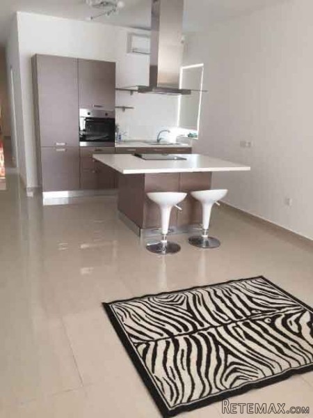 Flat, Luxurious Finish