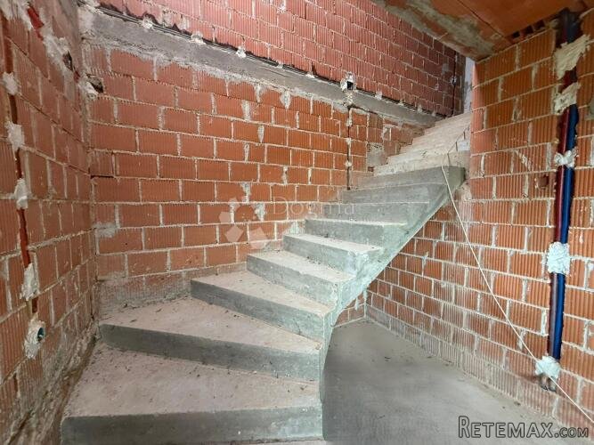 Jedinstvena nekretnina u Starigradu kod Koprivnice! - 2