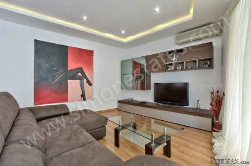 Flat, Luxurious Finish