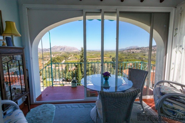 Villa overlooking the sea for sale in Orba. The first floor.. - 5