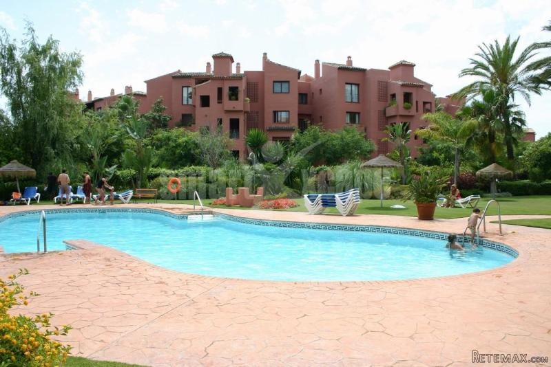 Apartment For Sale In Las Chapas..