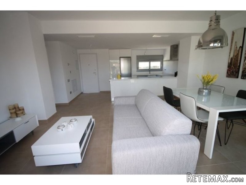 2 bedroom, 2 bathroom Apartment 80m2 - 2