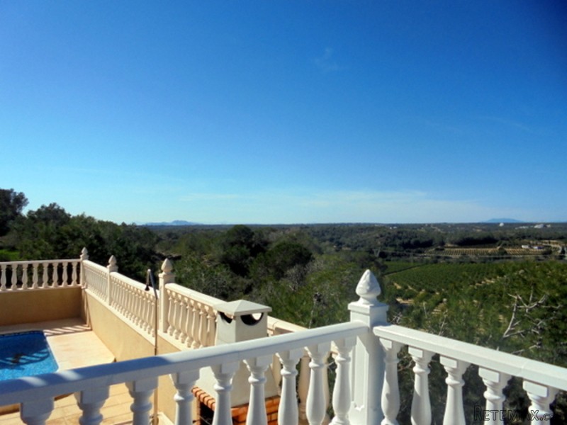 2 bed Apartment - Ground Floor San..