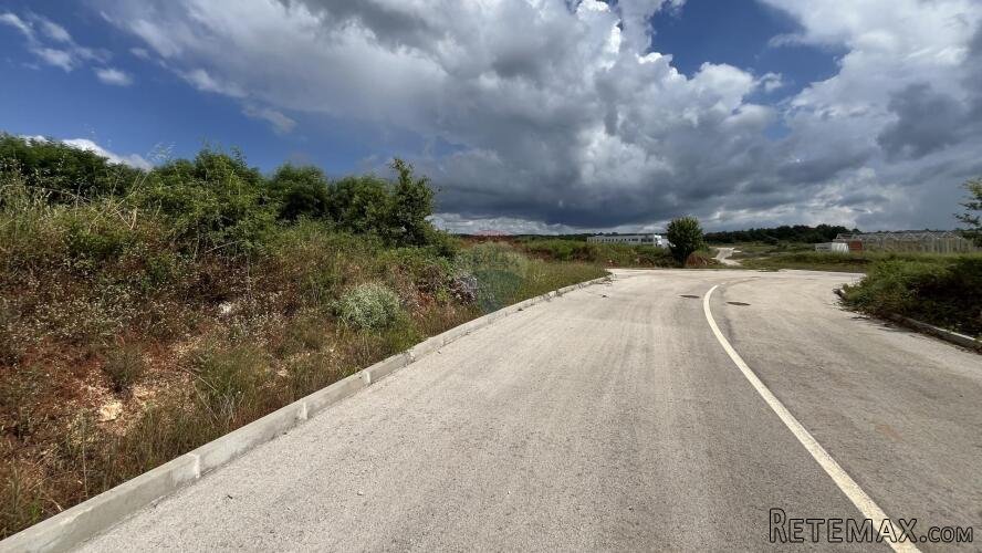 Istra, Poreč - okolica - građevinsko zemljište u poslovnoj z - 3