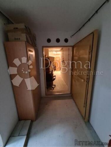 Poslovni prostor u podrumu na Splitu 3 - 3