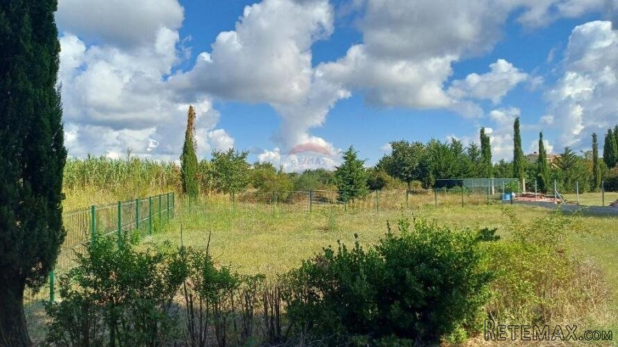 Istra,Fažana,Valbandon,građevinsko zemljište s projektom