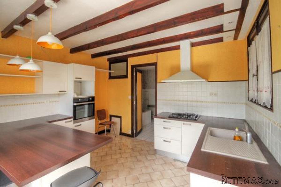 Melleran (79) - stone house with outbuildings and courtyard.. - 4