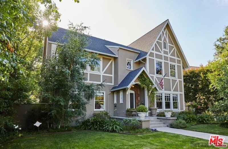 269 S Lucerne | Los Angeles, California..