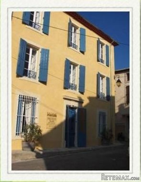 Maison De Maitre In Excellent Condition..