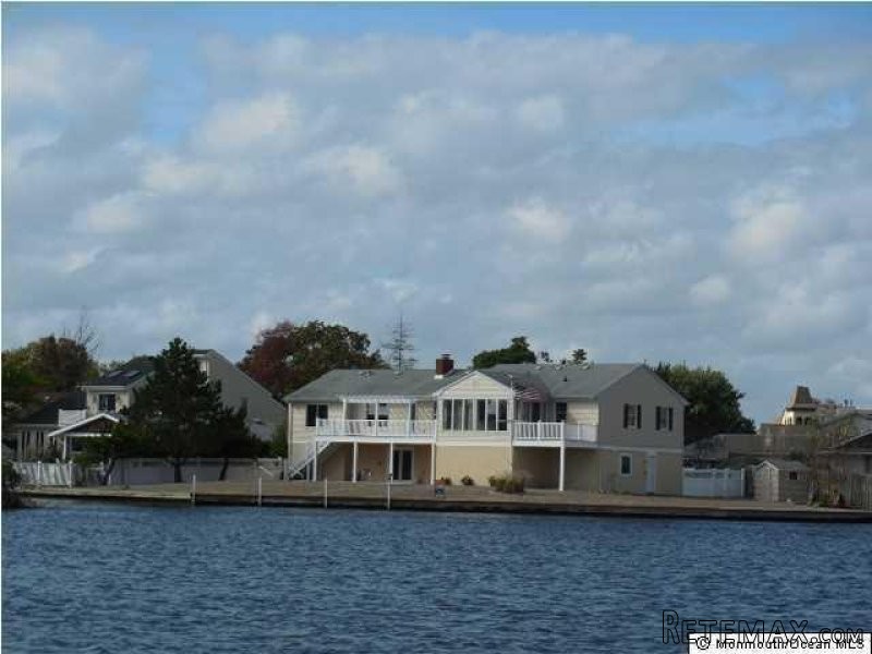 4 bedroom Flat For Sale: 725 Harbor.. - 2