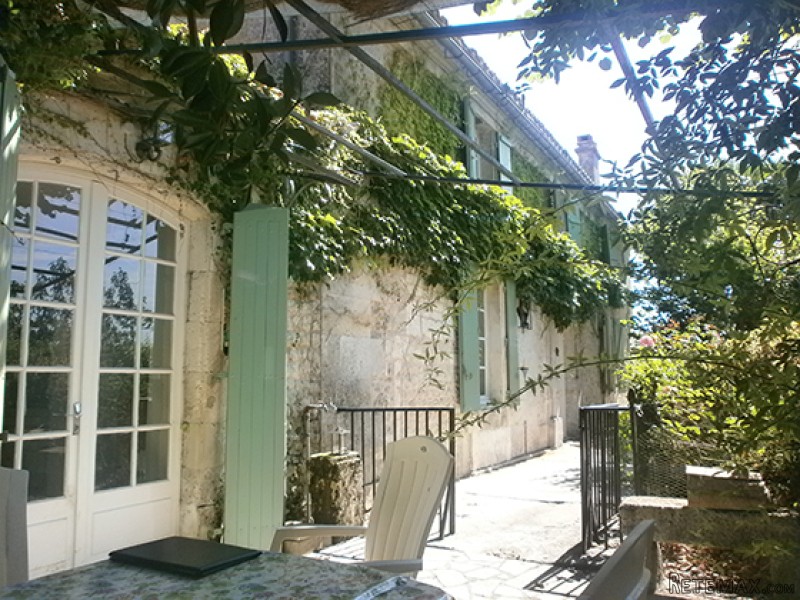 Magnificent Completely Renovated Manor.. - 2