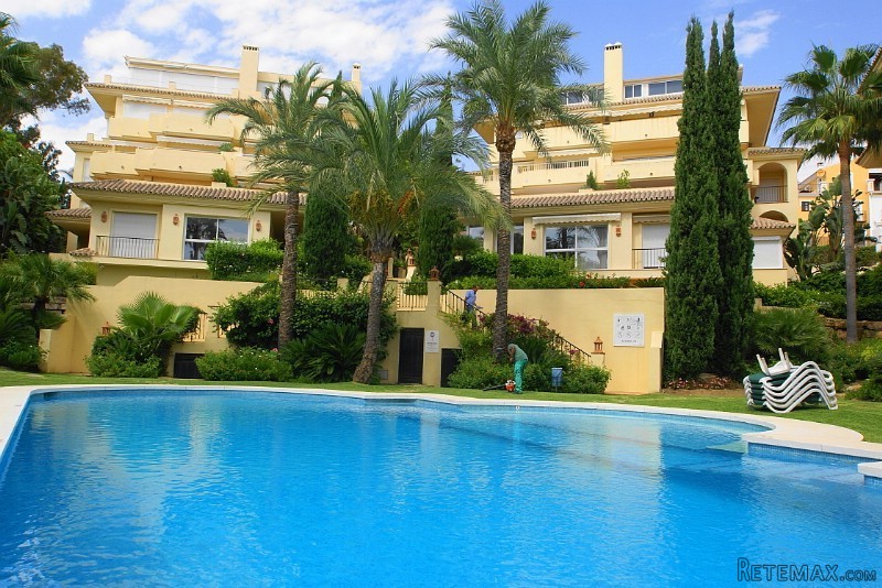 4 bedroom Duplex For Sale: Marbella