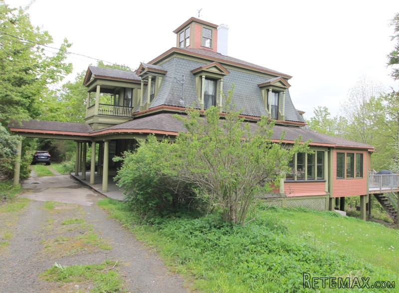 5 bedroom House For Sale: 43 Chute Bear..