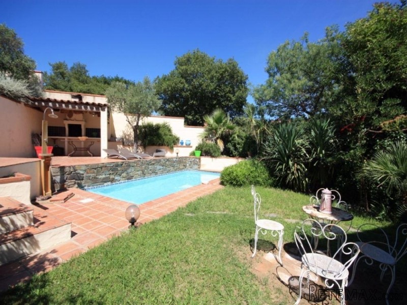 Superb Renovated Bergerie With Pool And..