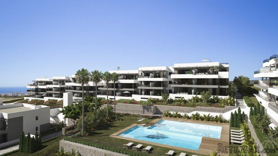 This spectacular residence is located in a perfectly.. - 3