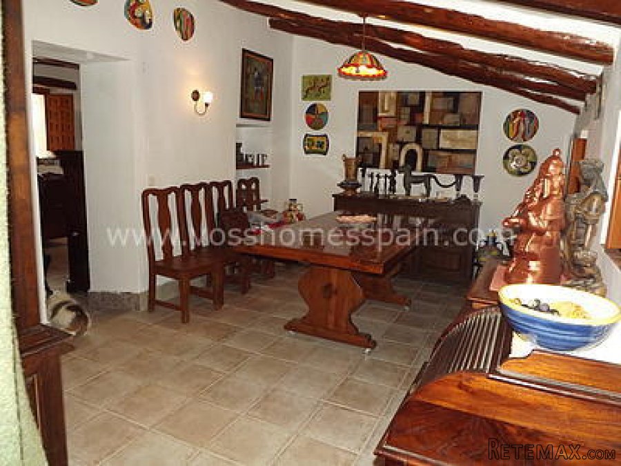 Full of character 3 bed, 3 bath country house with pool... - 8