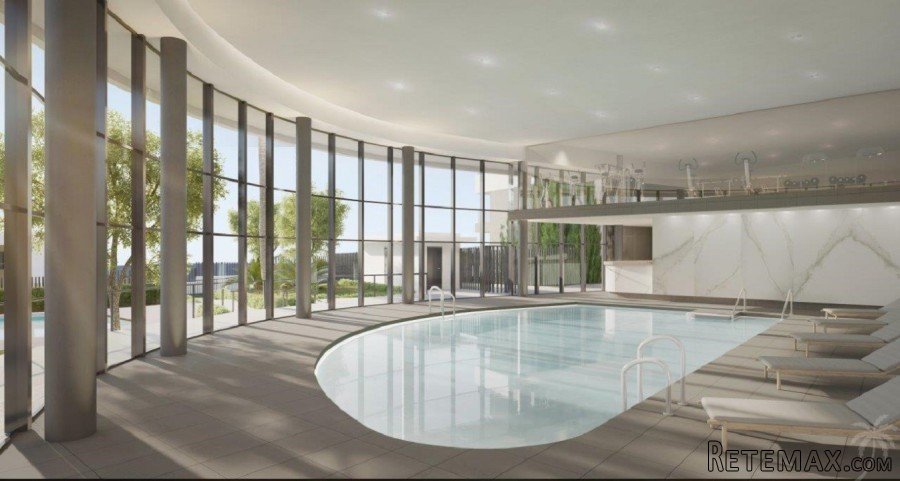 This spectacular residence is located in a perfectly.. - 8