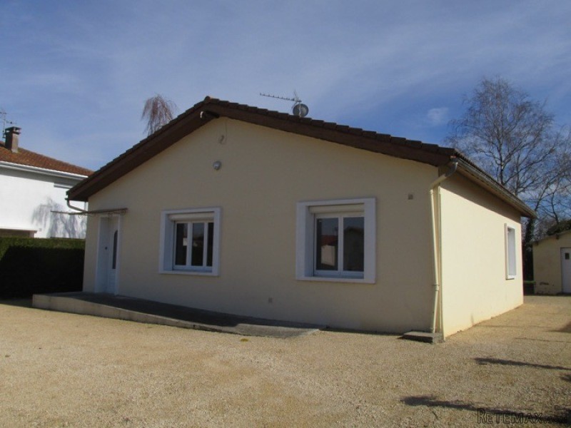 Detached Modern Bungalow With Garage..