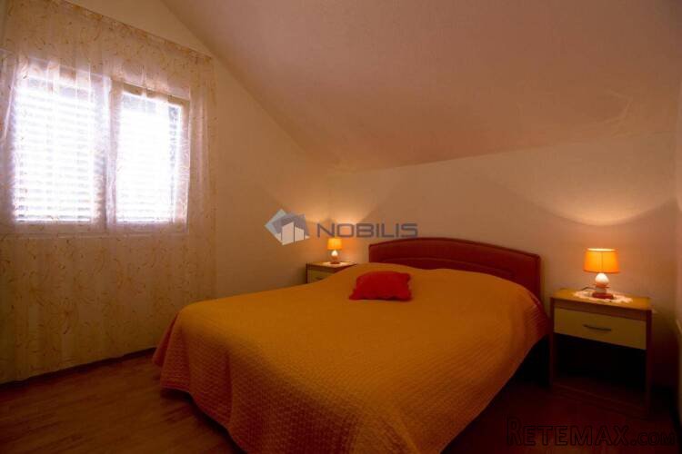Kuća 252 m2 u centru Visa - 12