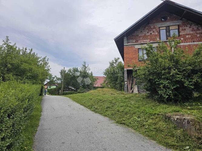 KUĆA U BLIZINI ČABRA - 3