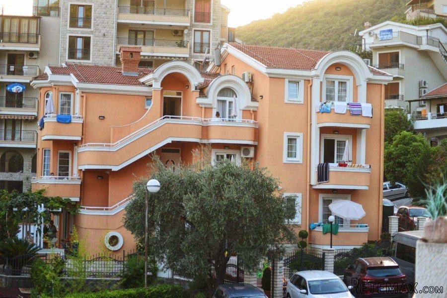 Prodaje se ekskluzivna vila u Petrovcu u Crnoj Gori - 13