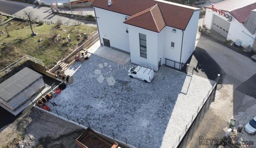 Stambeno-poslovna zgrada Jušići - 3
