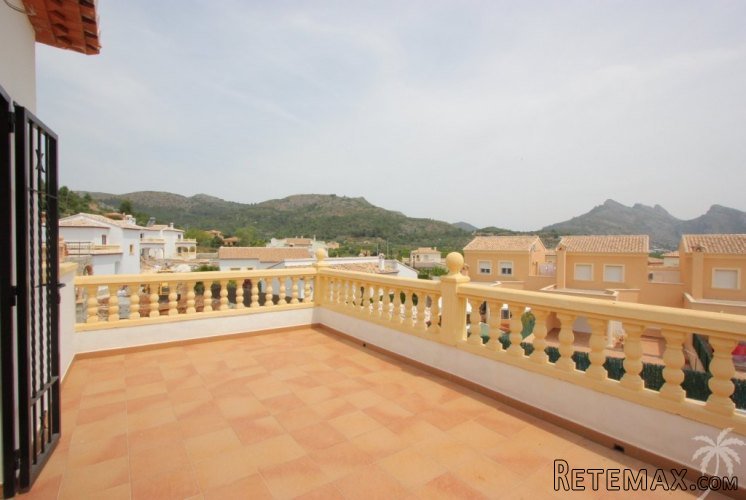This is a wonderful recently built villa for sale situated.. - 3