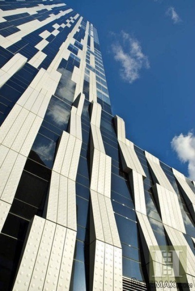 1 bedroom Apartment For Sale: 150..