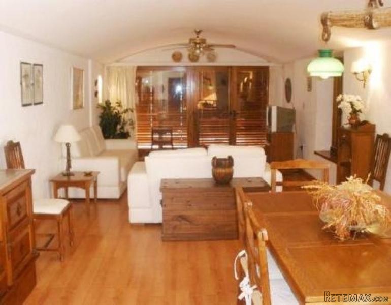 3 Bedroom Apartment - For Sale - Mansa - 2