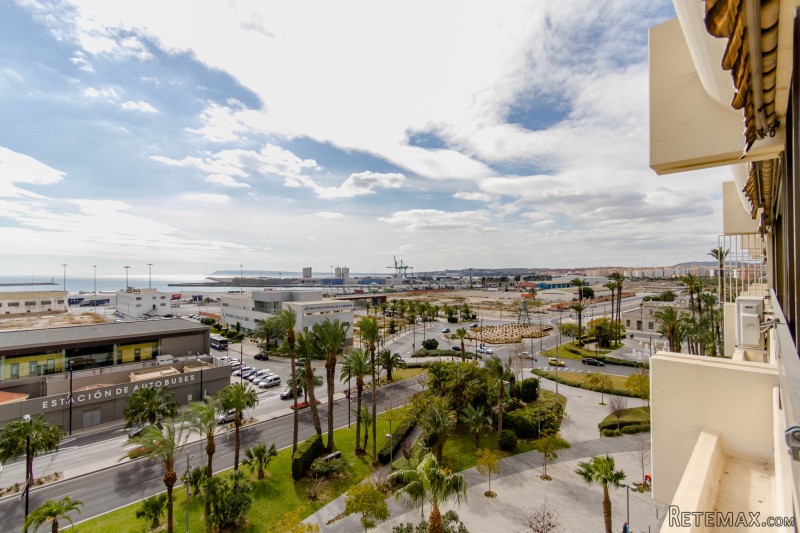 4 Bedrooms - Apartment - Alicante - For..