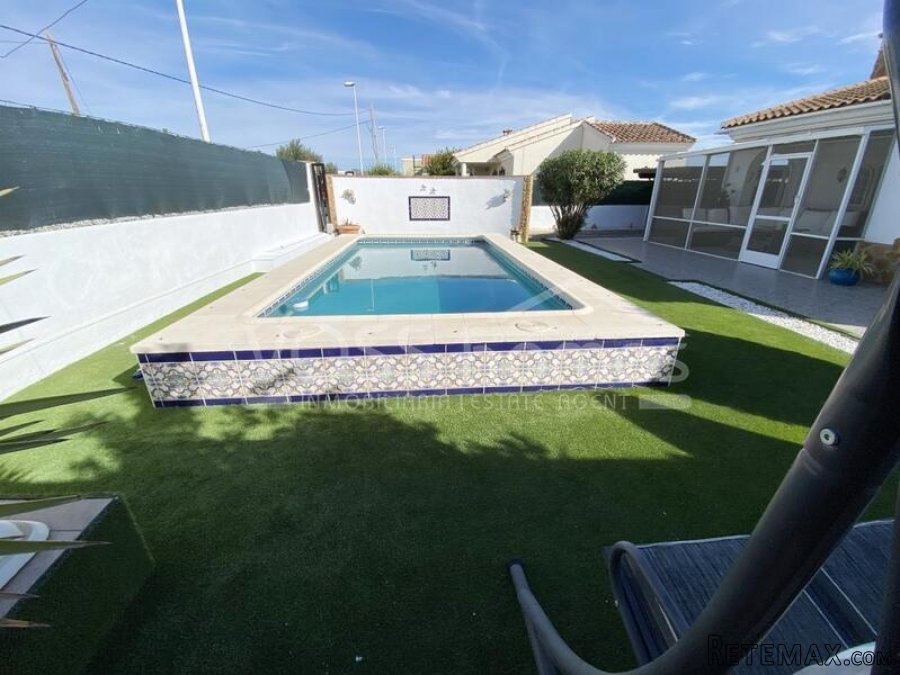 NEW & EXCLUSIVE LISTING TO VOSS HOMES - A larger than.. - 10