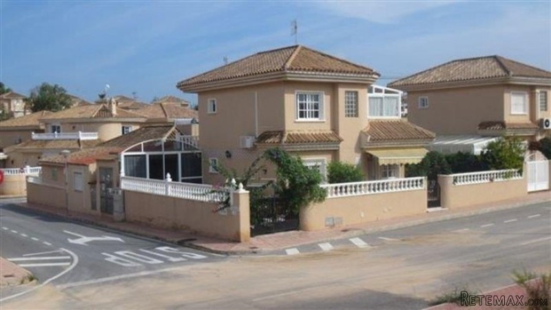 3 Bedrooms - Villa - Alicante - For Sale - 2