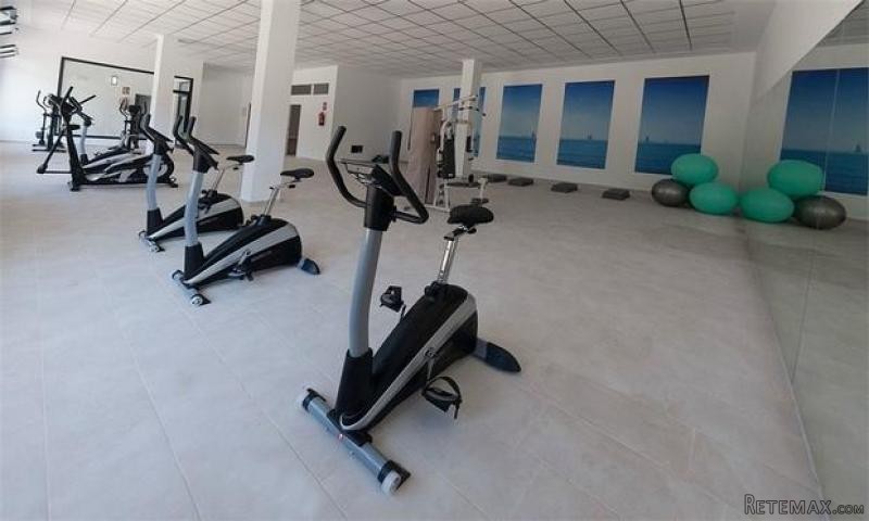3 bedroom apartment for sale - 2