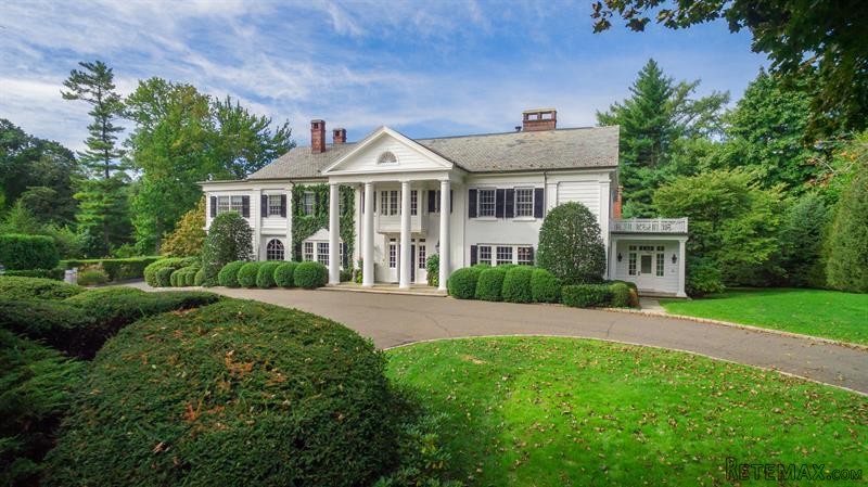 8 bedroom House For Sale: 37 Calhoun..