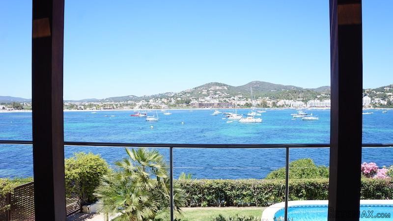 6 bedroom Villa For Sale: Talamanca..