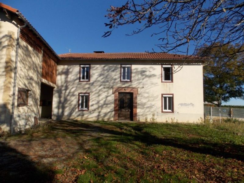 3 Bedrooms - House - Midi-Pyrenees -..