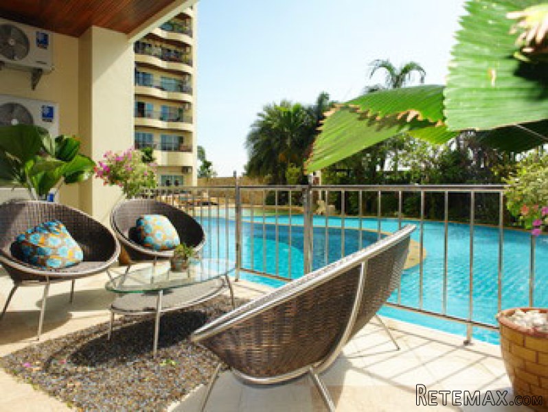 Top luxury 3-bedroom condo at central.. - 2