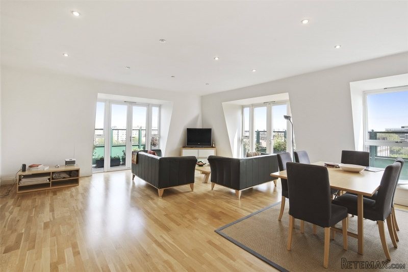 2 Bedroom Conversion, Leasehold