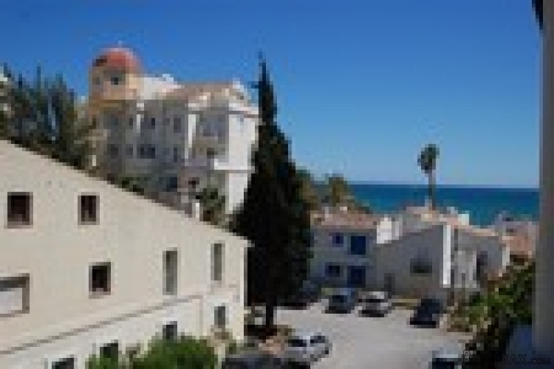 Apartment For Sale In New Golden Mile..