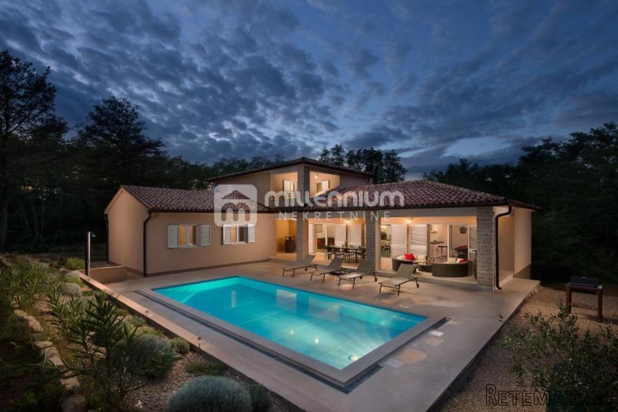Istra, Labin, 250m2, samostojeća vila s bazenom - 2