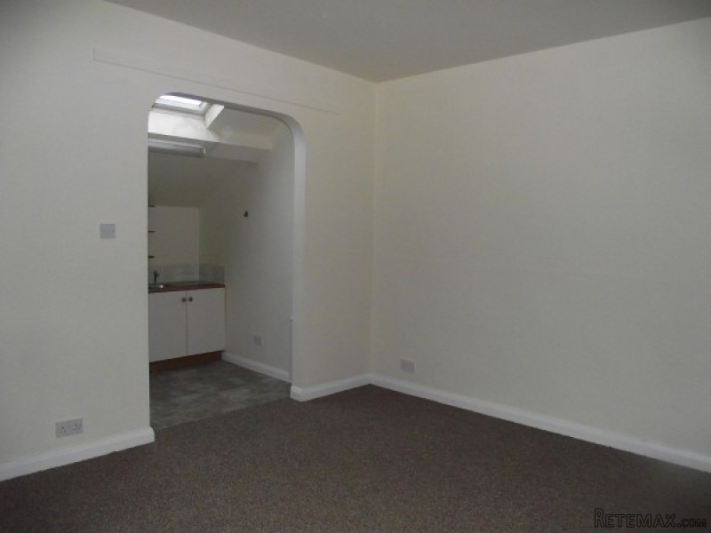 Ribbleton Lane, Preston, PR1 - 2