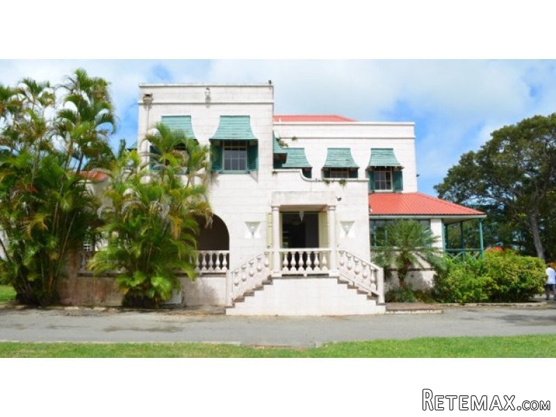 8 bedroom Property For Sale: Todds..