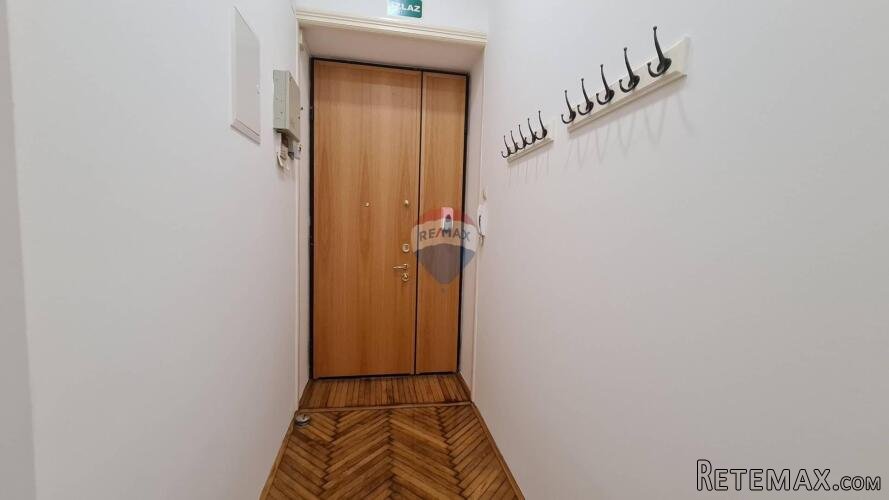 Rijeka, centar, stan od 124m2, 1 kat - 3
