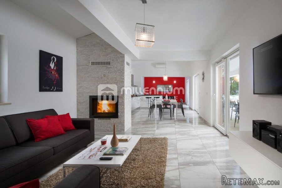 Istra, Labin, 250m2, samostojeća vila s bazenom - 4