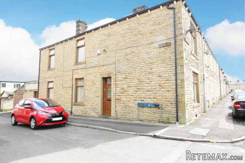 4 bedroom, Terraced House house for sale