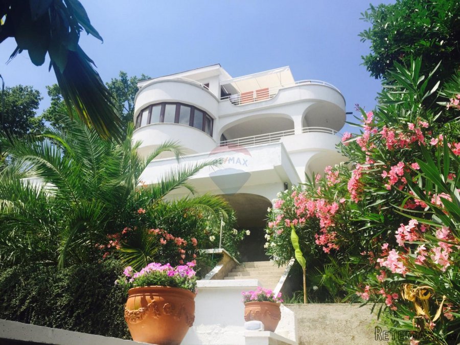 OPATIJA - STAN U PRIZEMLJU + APARTMAN, ROH BAU