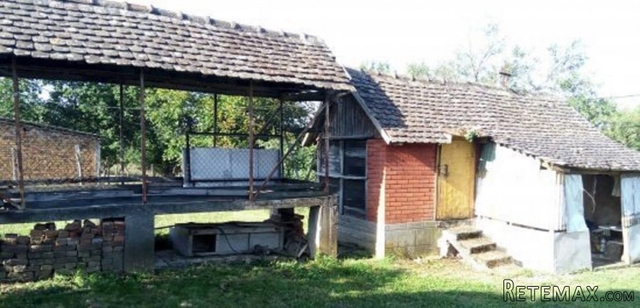 Prodajem kucu u Posavo Tamnavski Belotic - 3