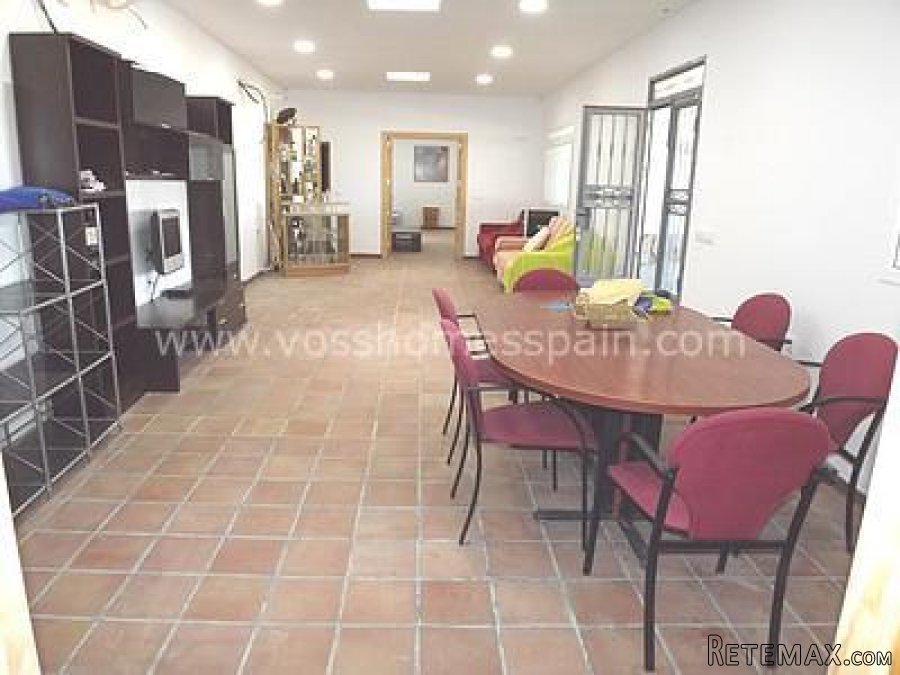 A spectacular property. details available upon.. - 6