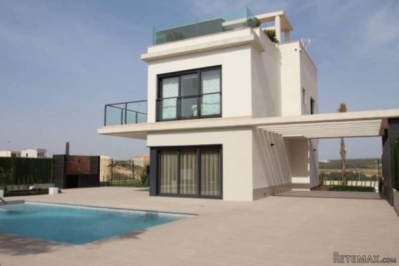 4 Bedroom 4 Bathroom Villa In Dehesa De..